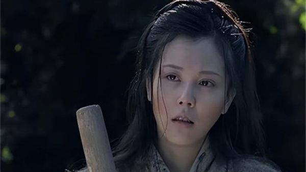 戚夫人做人彘活了几年