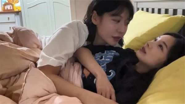 百合女女姿势大全 图解超火辣35招女女爱爱姿勢