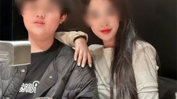 陪读妈妈带儿子回老家是什么梗