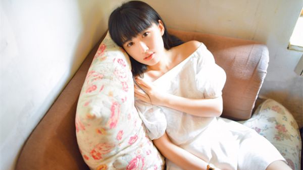 男生贴女生什么意思