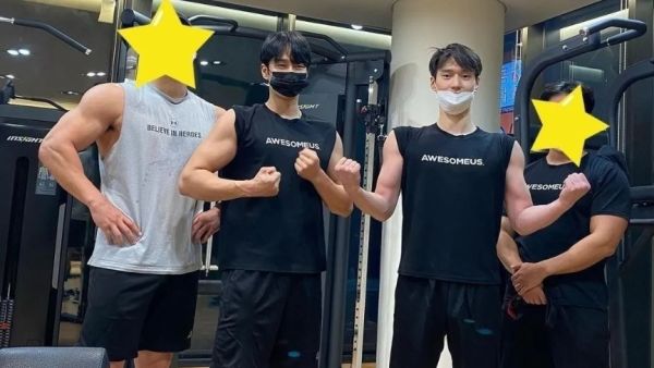 双开门是什么意思 双开门什么梗