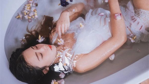 顶到头的感觉怎么形容