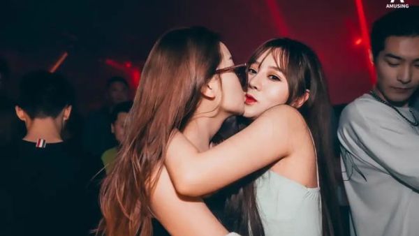 淫趴是什么意思