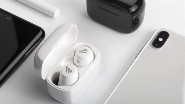 蓝牙耳机一个响一个不响怎么办