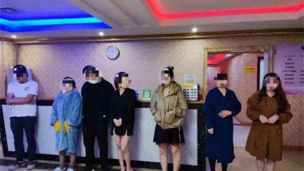 按摩店、休闲会所提供打飞机、胸推等服务属于卖淫嫖娼吗