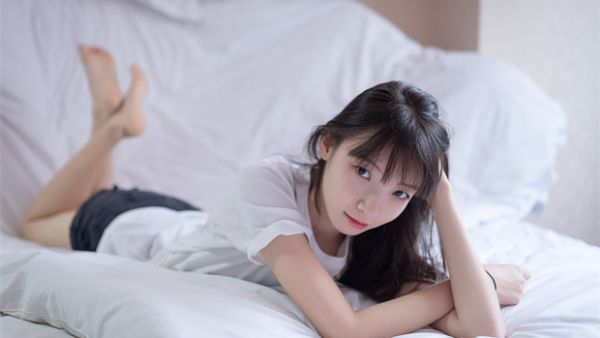 女生自我安慰 女生一个人在家怎么安慰