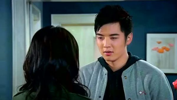 孤独的根号三是什么梗