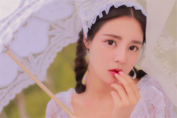 女生一次可以吃多少精华液 - 第1张 - 坑多多 女生一次可以吃多少精华液 - 第1张