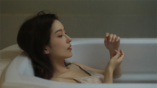女生黏糊糊的水哄睡的话 夜里撩到流水的污句子 - 第1张 - 坑多多 女生黏糊糊的水哄睡的话 夜里撩到流水的污句子 - 第1张