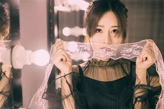 女生会把隐私透露给异性朋友看吗 - 第1张 - 坑多多 女生会把隐私透露给异性朋友看吗 - 第1张