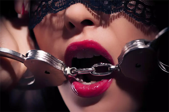 BDSM入圈指南 | 属性、玩法、身份、关系怎么划分 - 第3张 - 坑多多 BDSM入圈指南 | 属性、玩法、身份、关系怎么划分 - 第3张