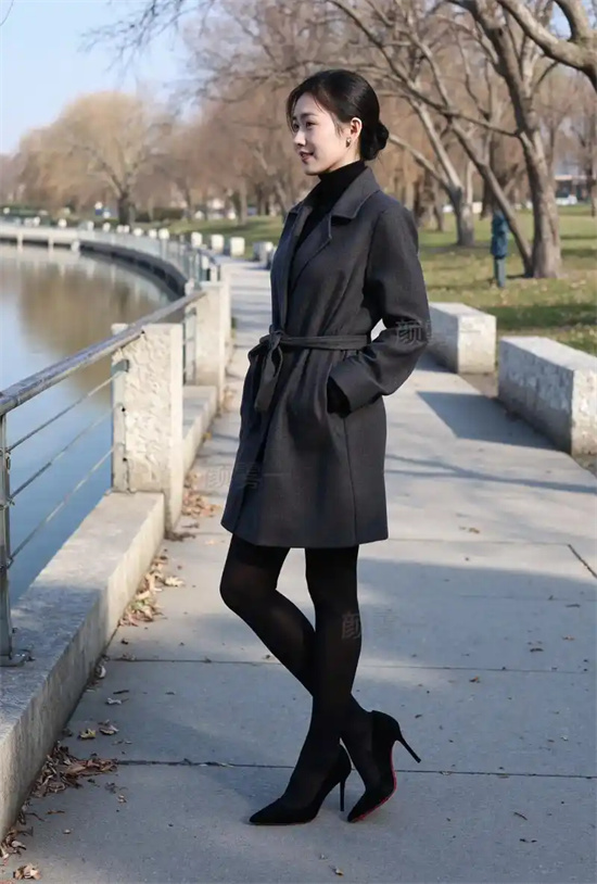 厚黑穿搭是什么意思?什么是厚黑穿搭女 - 第2张 - 坑多多 厚黑穿搭是什么意思?什么是厚黑穿搭女 - 第2张