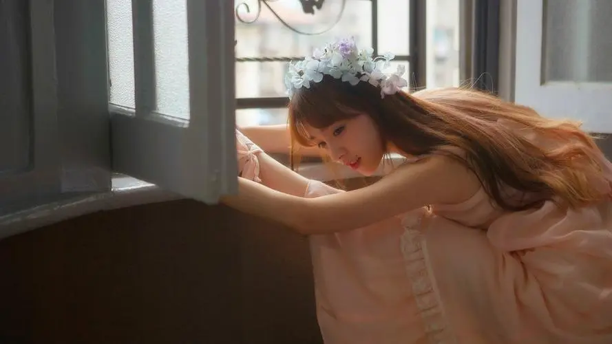 老树盘根是什么意思